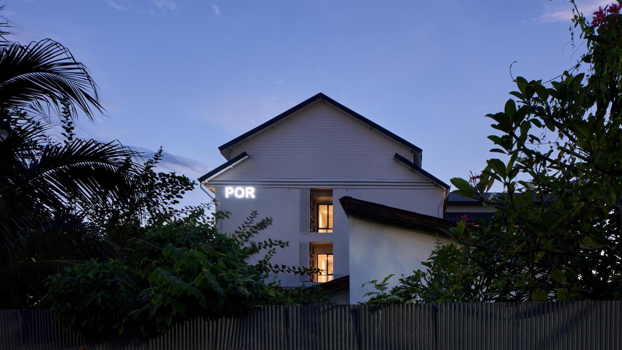 Por Arak Hotel Chiang Mai Exterior photo